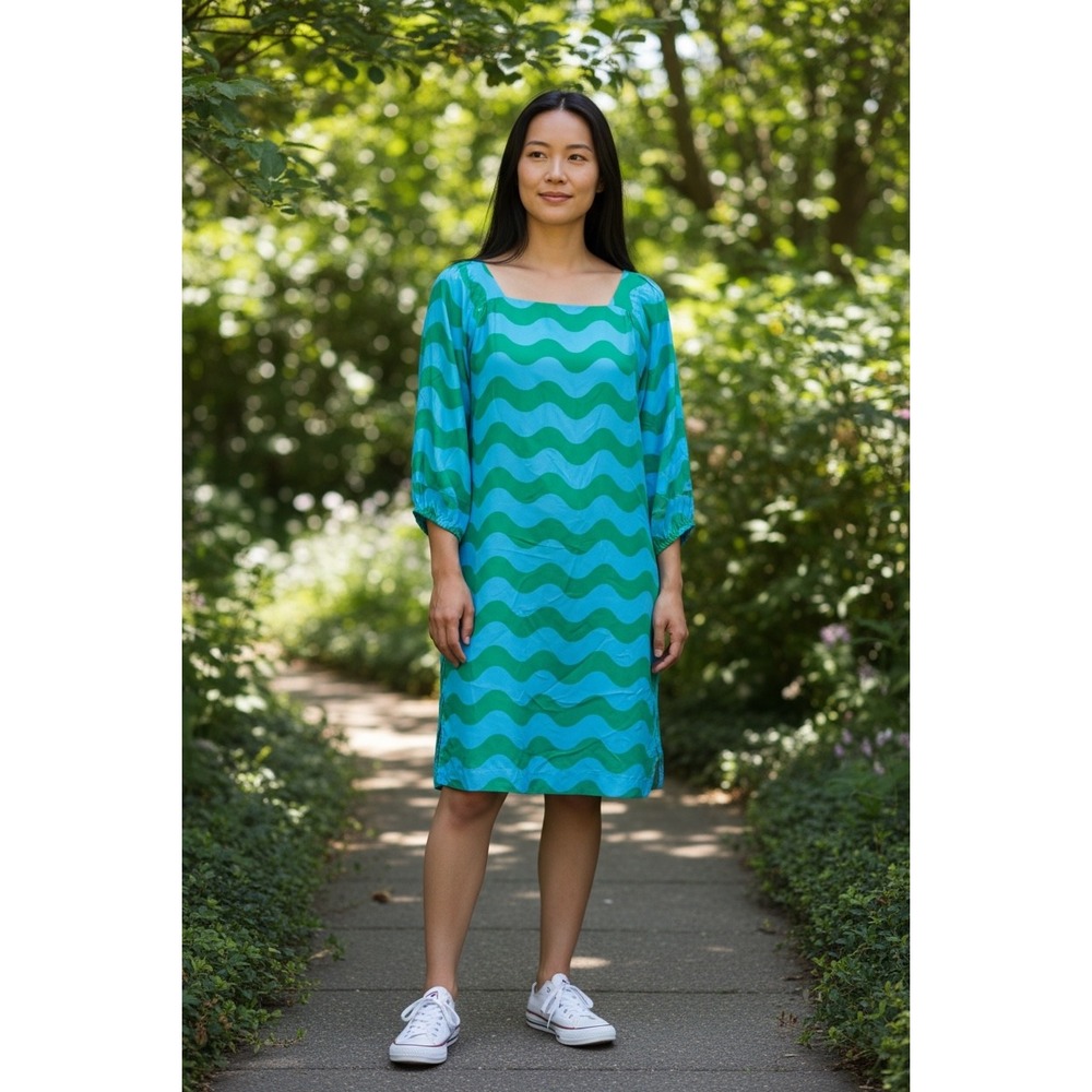 Britt Ryan Silk Wavy Print Shift‎ Dress Blue Green Square Neck 3/4 Sleeve Size 4